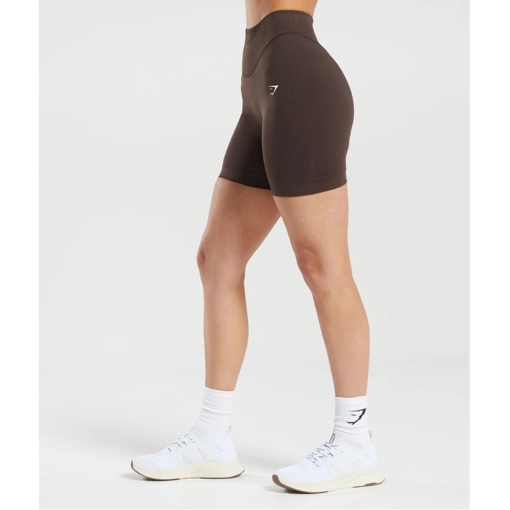 NWOT GYMSHARK Sweat Seamless Shorts in Shadow Brown Size XS - Picture 4 of 14